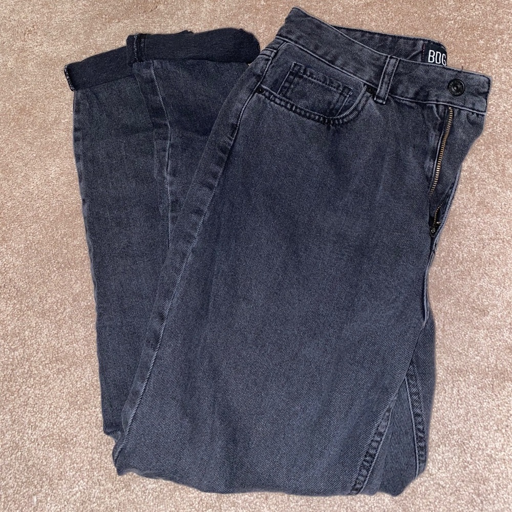 BDG Urban Outfitters Mom High-Rise Jeans